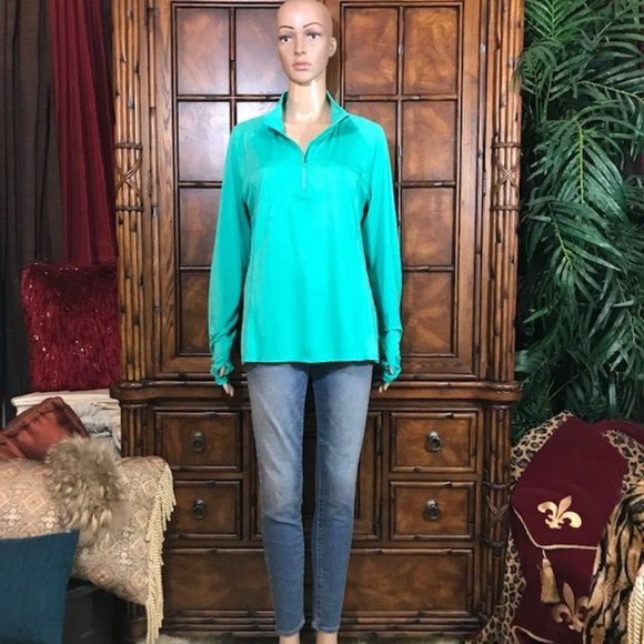 NWOT Danskin Aqua Dri-More Moisture Wicking Reflective Stripe Thumbhole Top - Picture 4 of 15